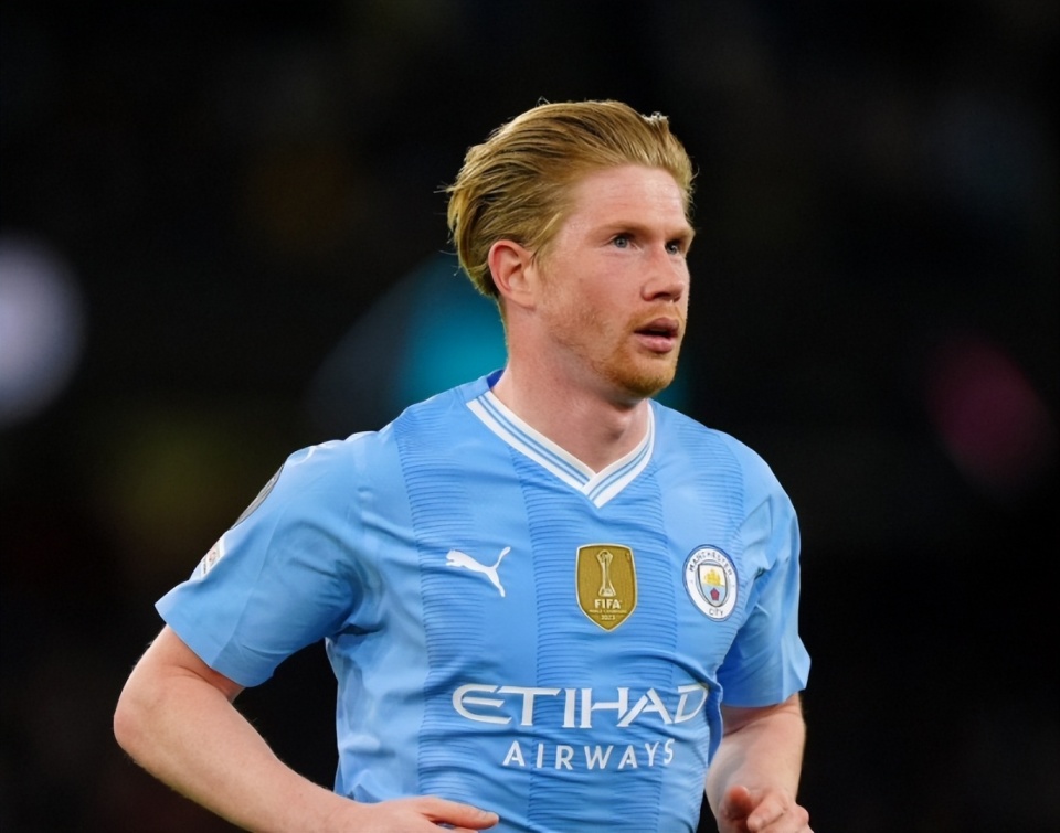 2025年斯诺克世界大奖赛：特鲁姆普“零封”对手晋级半决赛